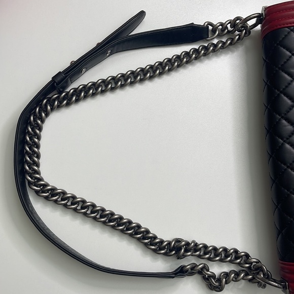 Chanel Lambskin Quilted Large Boy Bag flap, Black with Red piping - Picture 13 of 15